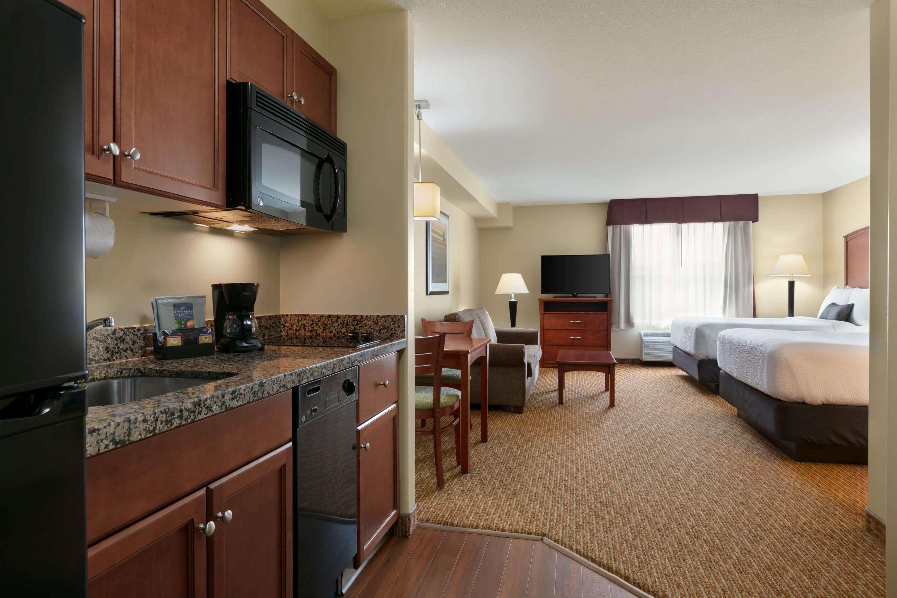 Days Inn & Suites By Wyndham Sherwood Park Edmonton Εξωτερικό φωτογραφία