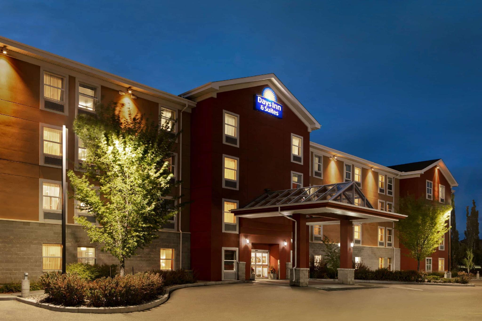 Days Inn & Suites By Wyndham Sherwood Park Edmonton Εξωτερικό φωτογραφία