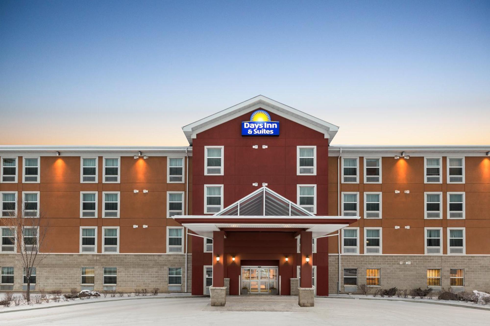 Days Inn & Suites By Wyndham Sherwood Park Edmonton Εξωτερικό φωτογραφία