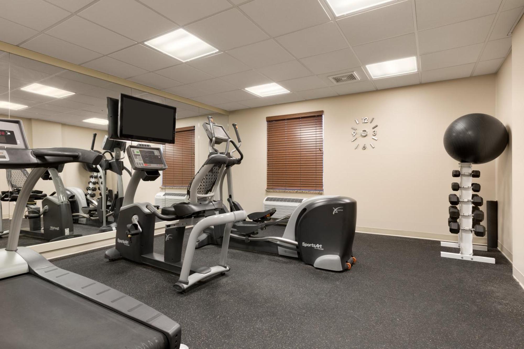 Days Inn & Suites By Wyndham Sherwood Park Edmonton Εξωτερικό φωτογραφία