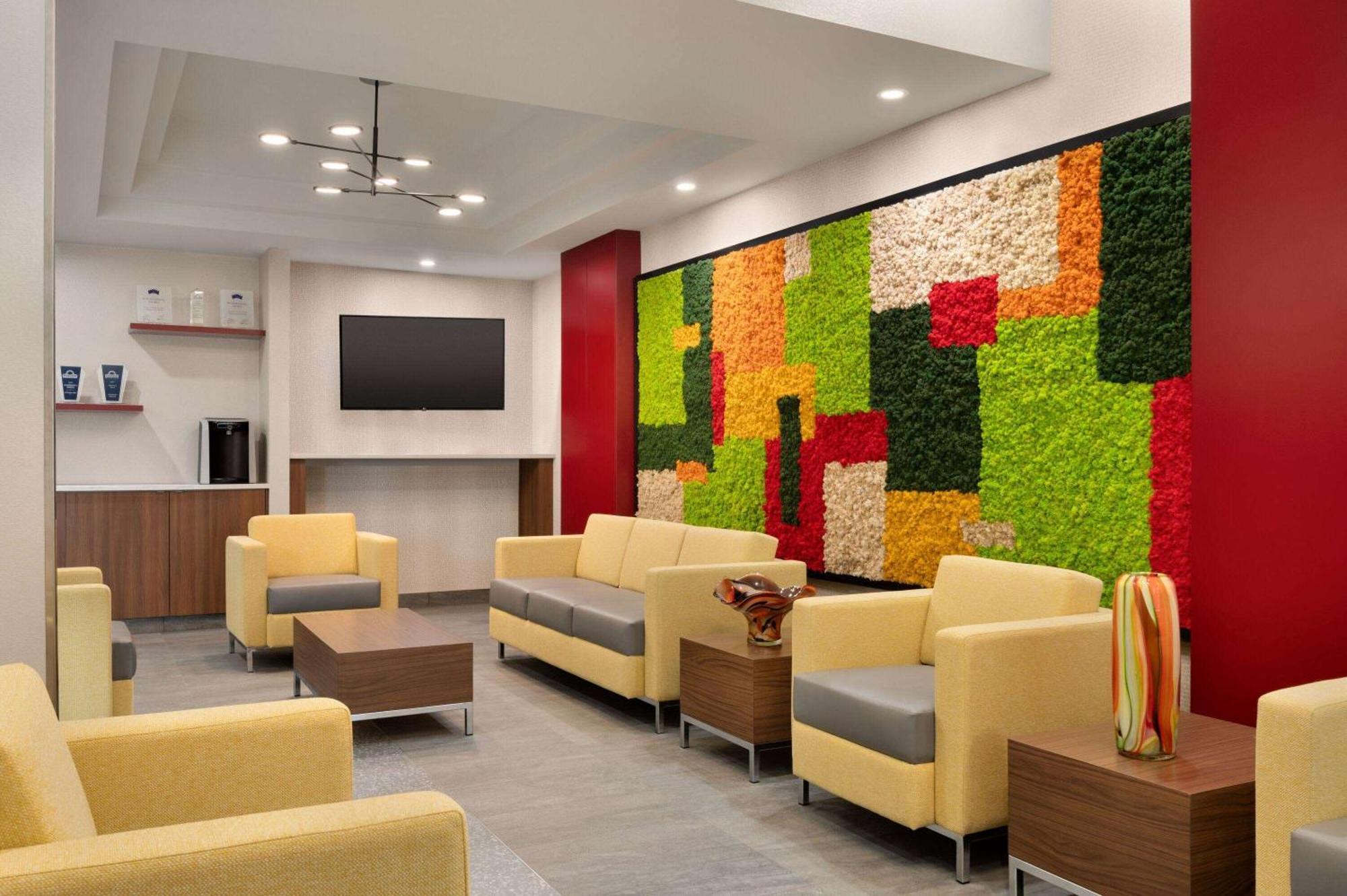 Days Inn & Suites By Wyndham Sherwood Park Edmonton Εξωτερικό φωτογραφία