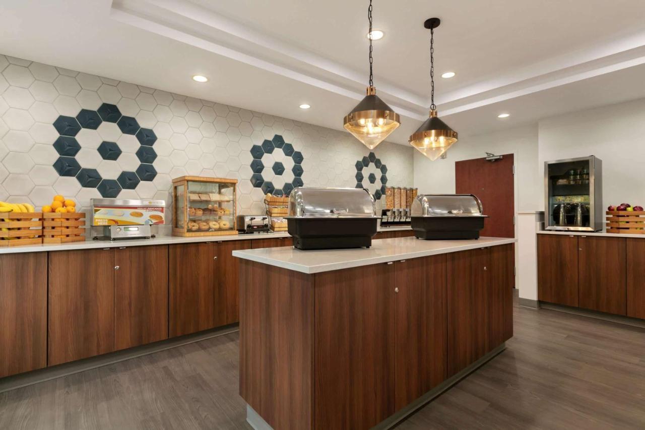 Days Inn & Suites By Wyndham Sherwood Park Edmonton Εξωτερικό φωτογραφία